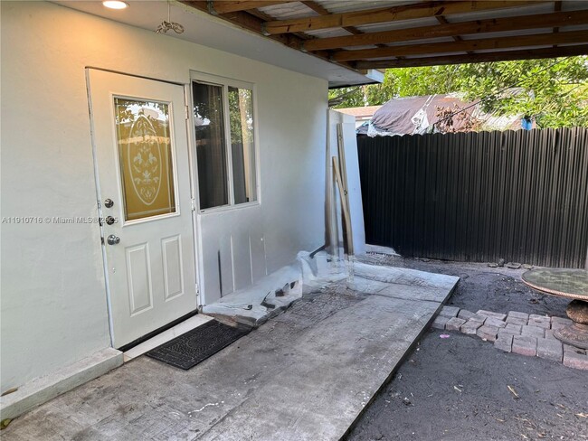 Building Photo - 7511 Farragut St Unit 0