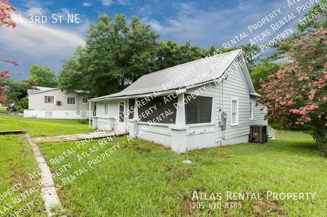Photo - 94 3rd St NE