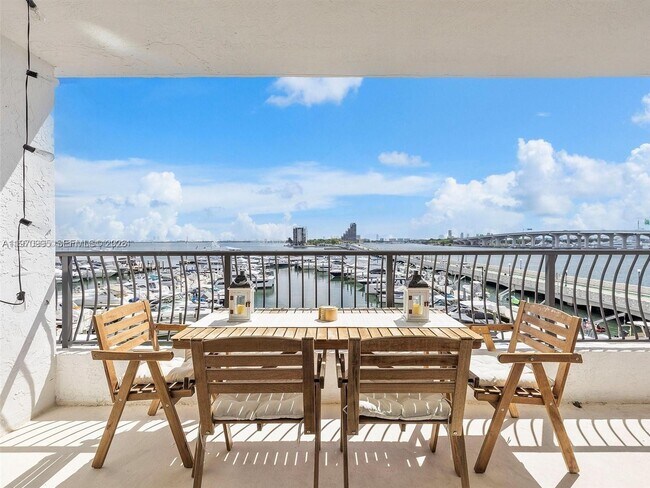 Photo - 555 NE 15th St Unit 408