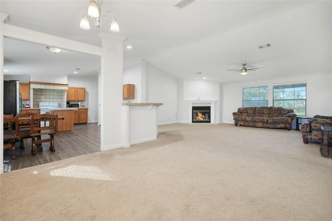 Photo - 15926 Millers Landing Dr