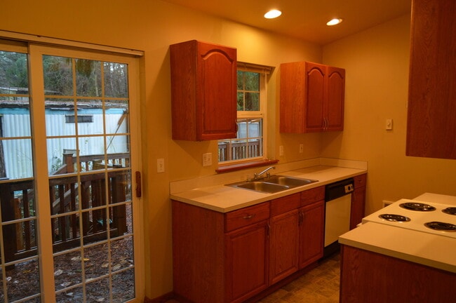 Photo - 11325 205th Ave E