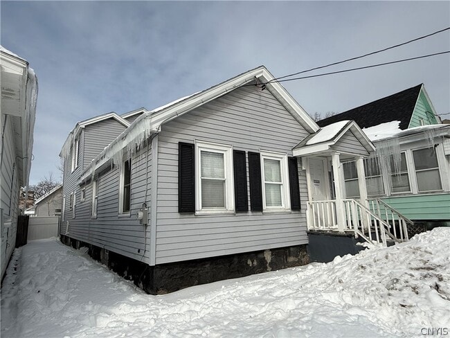 Photo - 135 Culbert St