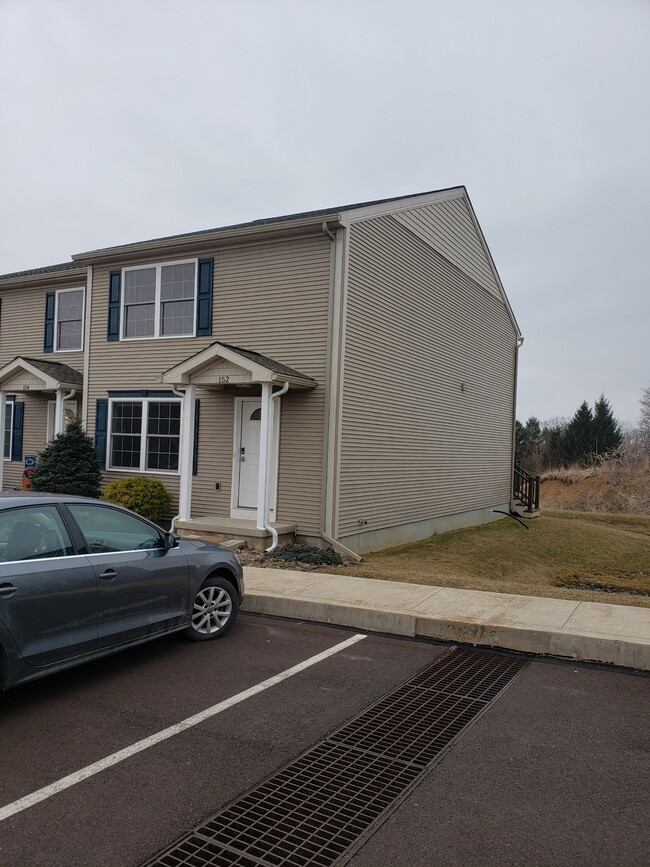 Photo - 152 Cortland Dr Townhome