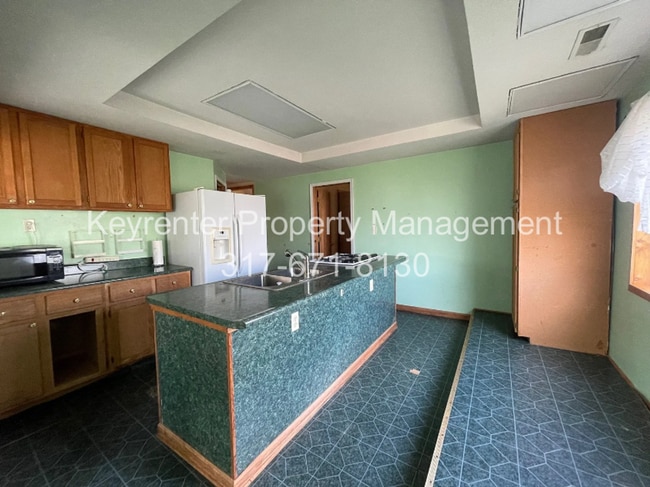 Photo - Cozy 3BR/2BA Home with Deck & Yard – Great Greenfield Location