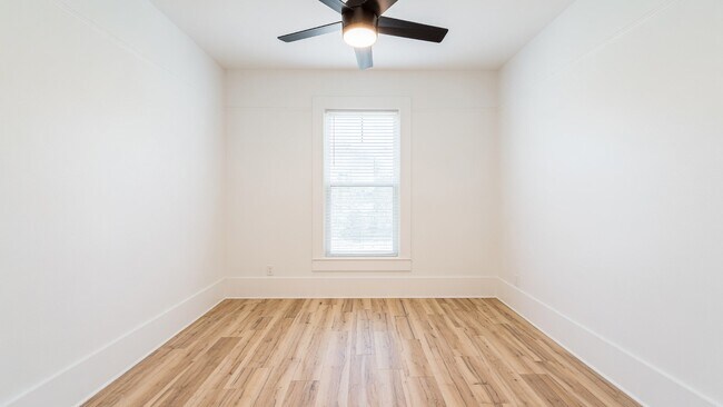 Photo - 2607 W Haddon Ave Unit 2R