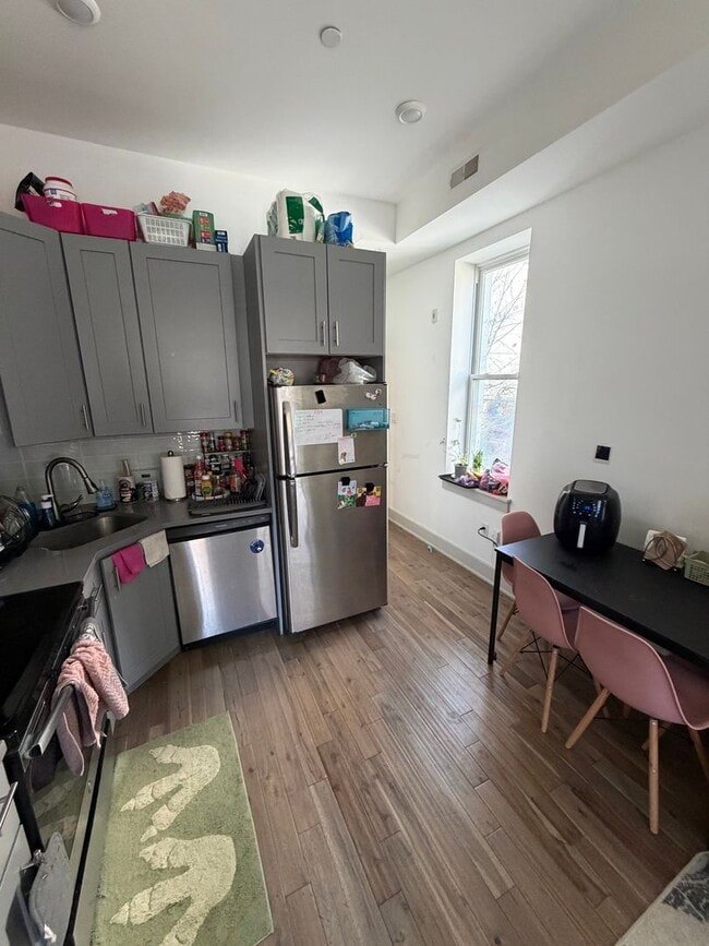 Photo - 3213 Haverford Ave Unidad 1