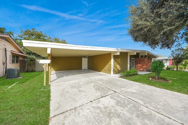 Photo - 5326 Heatherbrook Dr