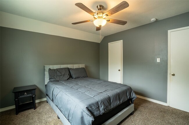 Photo - 1514 Roanwood Dr