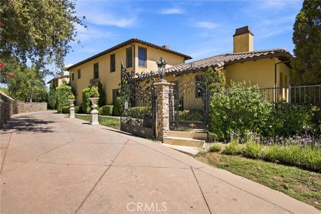 5182 Garrett Ct