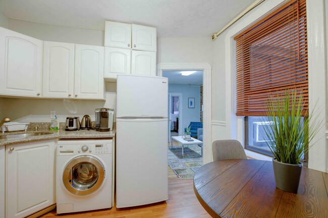 Photo - 286 Cambridge St Unit 1