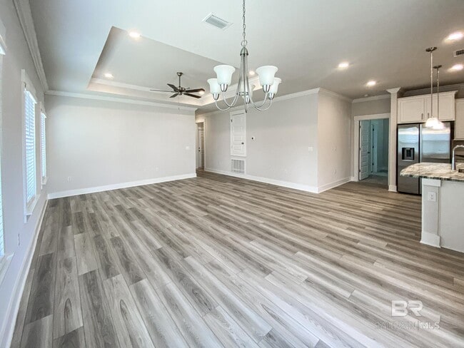 Photo - 324 Wickman Ave