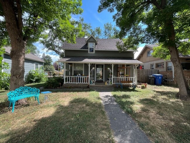 Building Photo - Adorable Duplex Near Downtown Loveland