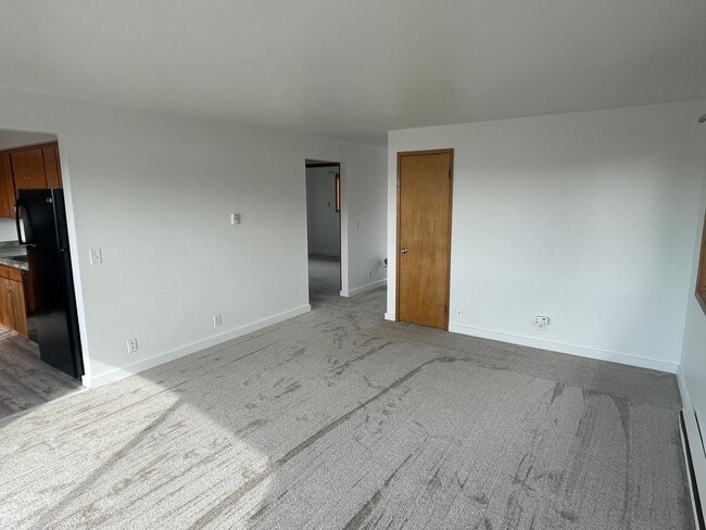 Photo - Moore (1371 SE 9th Ave & 1370 SE 10th ... Unit #201