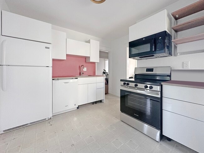 Photo - 64 Goodenough St Unit 2