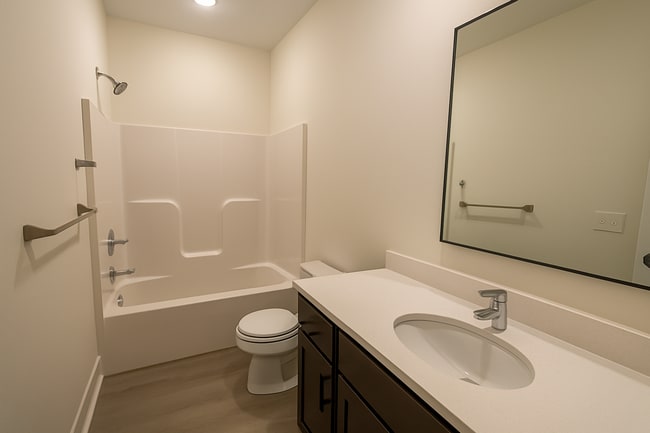 Photo - 11649/51 Harry Ct Unidad 11651 Harry