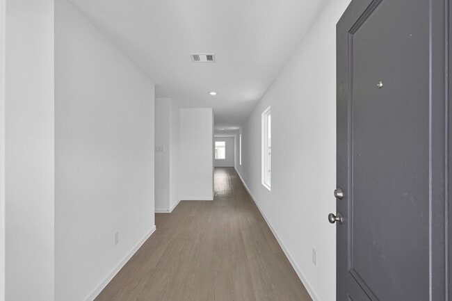 Photo - 31346 Black Cherry St