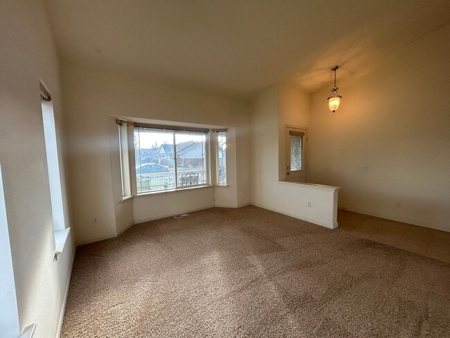 Photo - Charming Home Near John Wayne Trail