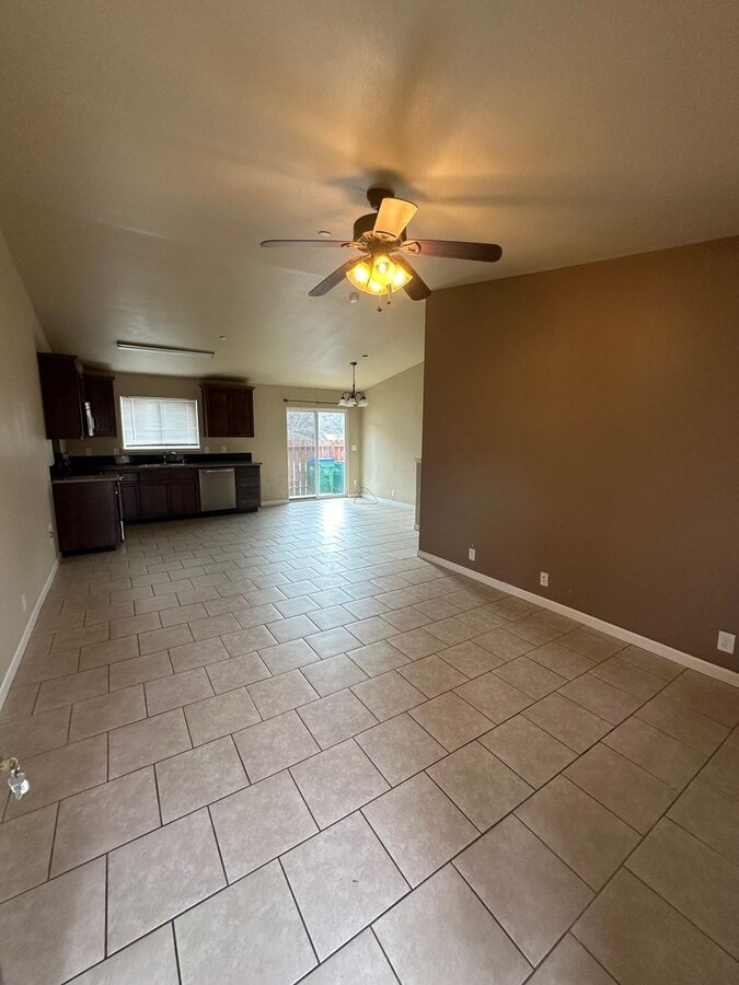 Photo - COMING SOON!! Available September!! Adorable Duplex in Jamestown - Great Floorplan!!!