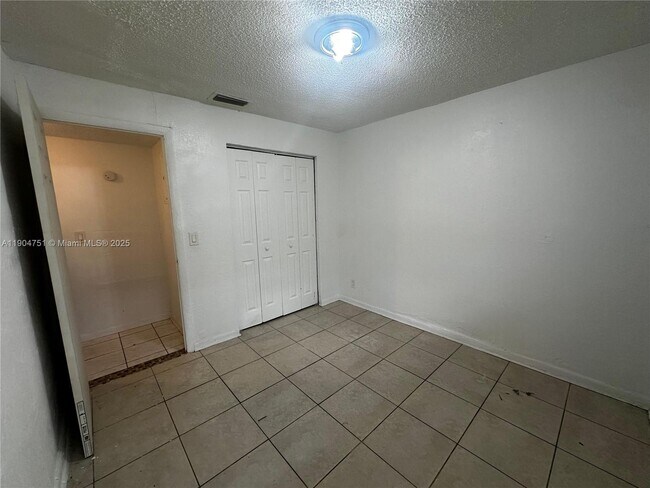 Photo - 5313 NW 23rd St Unidad 178