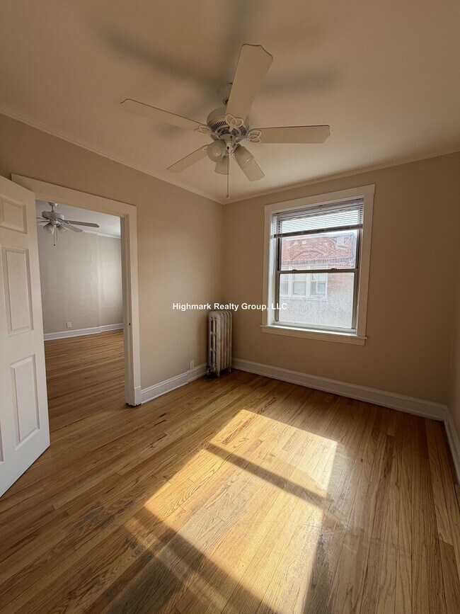 Photo - 2344 W Touhy Ave Unit 3D