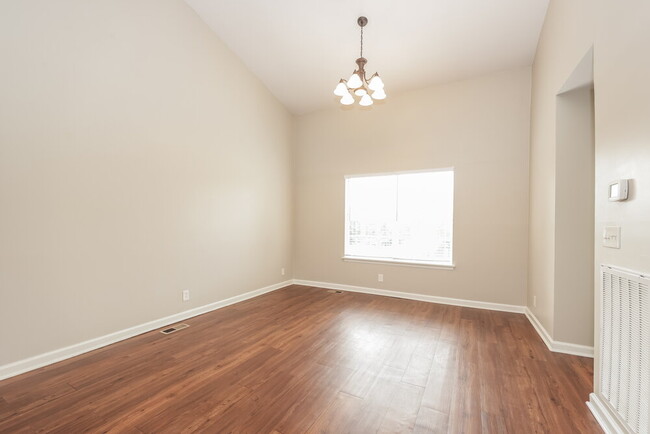 Photo - 3049 Brantley Dr