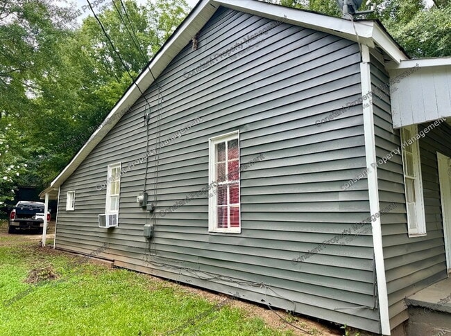Photo - 430 N 2nd St