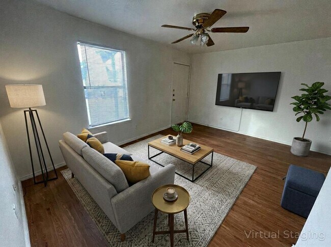 Photo - 1906 Windward Dr Unit Apt B