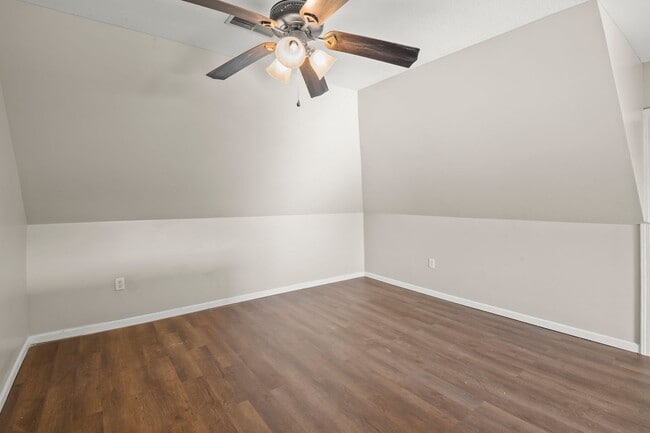 Photo - 121 E North St Unidad 121 E North St Apt B