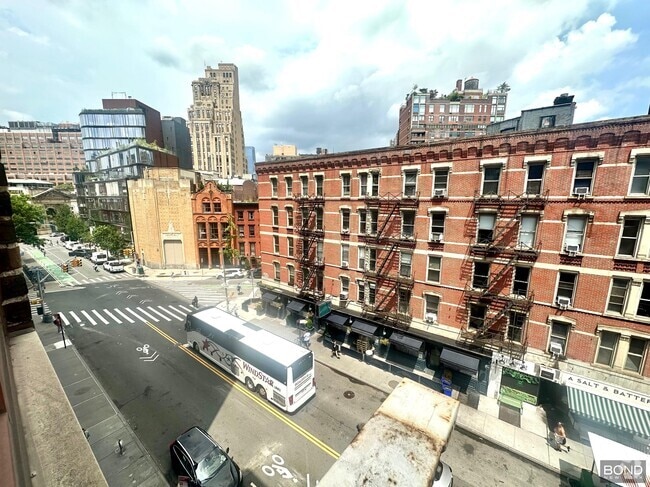 Building Photo - 1 Jane St Unit 5G Rental