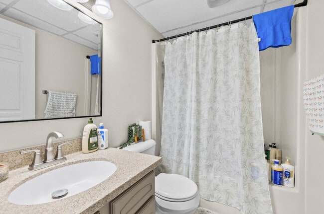 3431 Evergreen Dr Unit 2