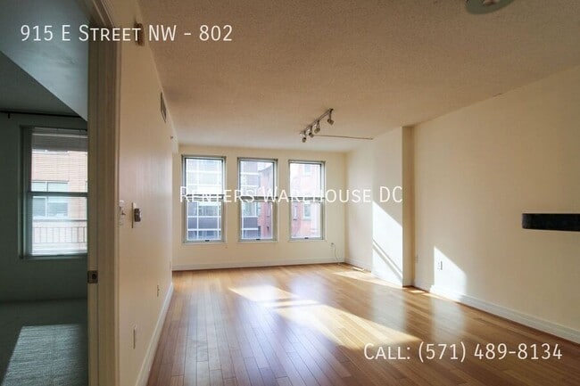 Photo - 915 E Street NW-802