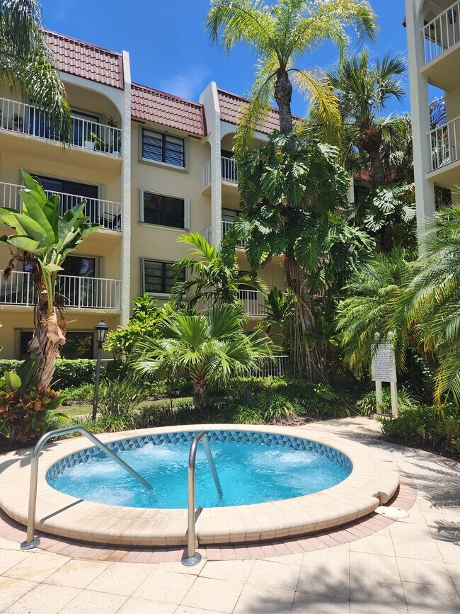 Photo - 9301 SW 92nd Ave Unit Wisperwood Village