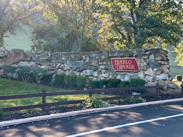 Building Photo - Diable Grande, Patterson 4 Bedroom 3 Bathroom plus loft