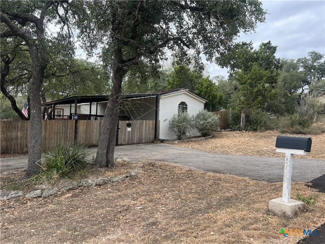 Photo - 222 Buckhorn Dr