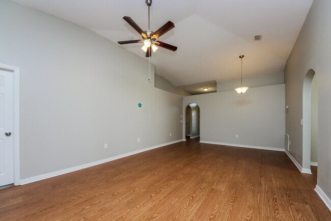 Photo - 3235 Hunters Chase Loop House