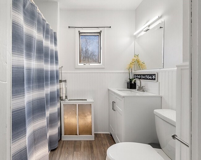 Photo - 107 Belle Ave