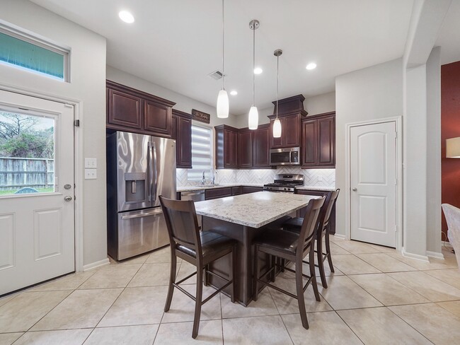 Photo - 18434 Jasmine Garden Pl