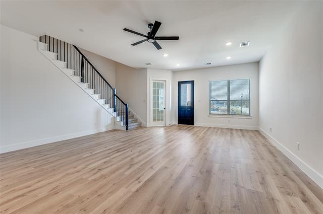 Photo - 4421 Cave Spgs St