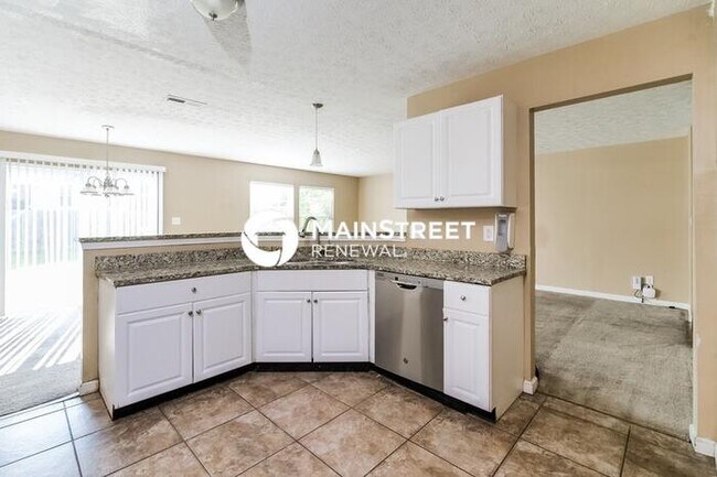 Photo - 3 Bedroom Pet-Friendly Home in Lawrence, I...