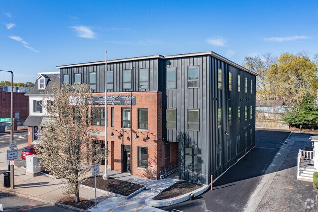 Oliva at Lower Mills - Oliva at Lower Mills Apartments Unit 7