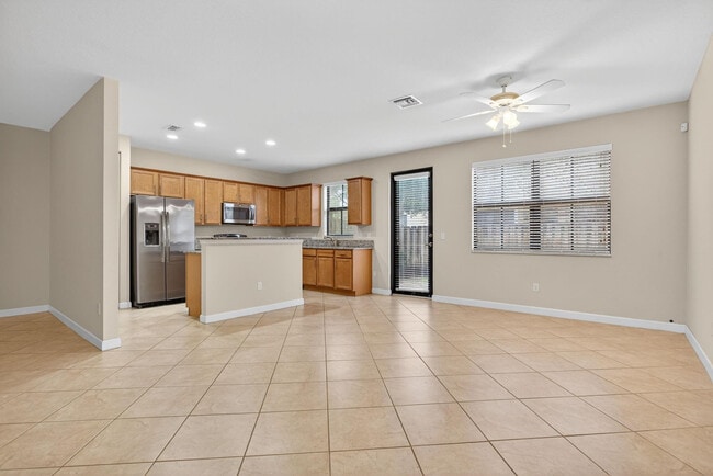 Photo - 8435 Blue Cove Way