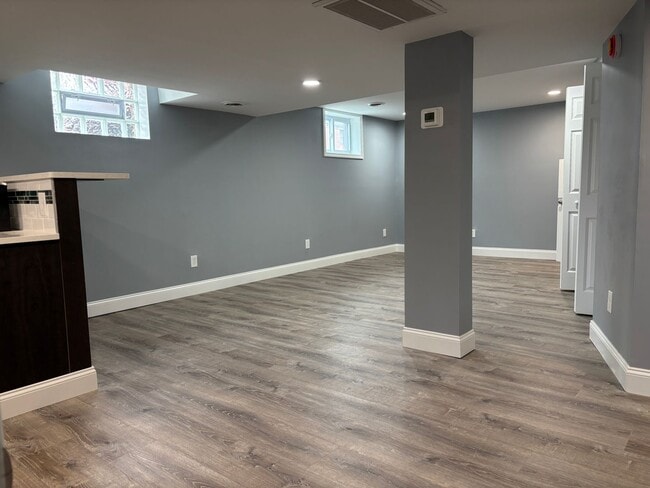 Photo - 562 Kenmore Ave Unidad Studio