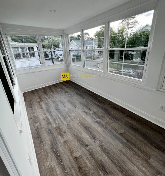 Photo - 10 Lawrence St Unidad 1