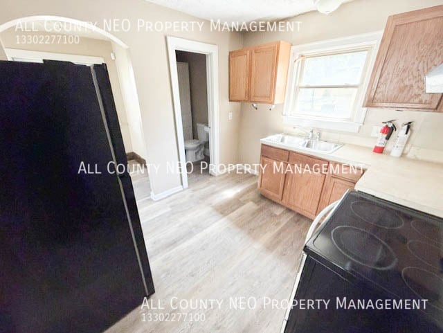 Photo - 321 Grace Ave