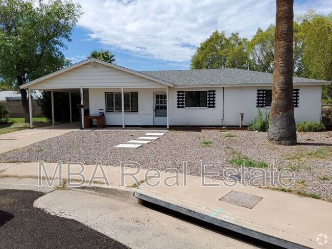 Building Photo - 915 W 17th Pl Rental