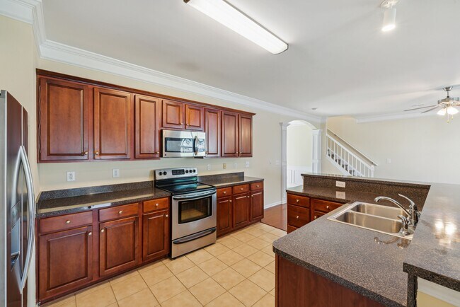 Photo - 9520 Mintworth Ave