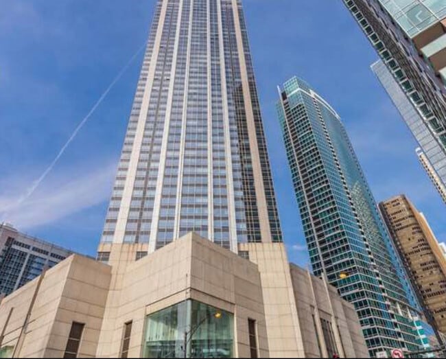 Building Photo - 512 N McClurg Ct Unit 5501