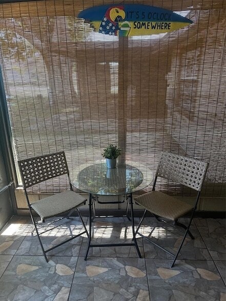 Photo - 1980 Tahitian Pl