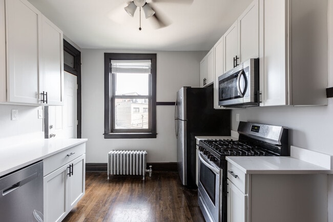 Photo - 3823 N Drake Ave Unit 2