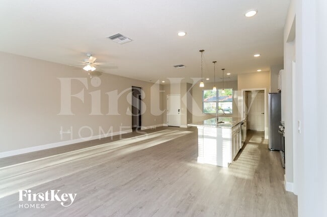 Photo - 2950 Tolman Ave SE